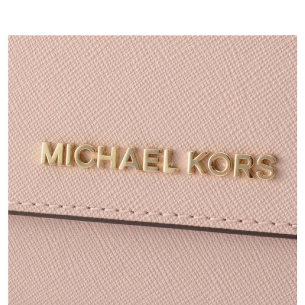 EUC Michael Kors Jet Set Travel Large Trifold Signature PVC Wallet Blush Color - Picture 11 of 11